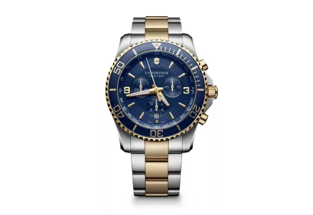 Victorinox | Maverick Chronograph | Férfi karóra | Kék számlap | Bicolor szíj