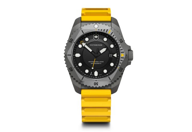 Dive Pro Quartz TITANIUM 43 | Fekete számlap | Sárga kaucsuk szíj