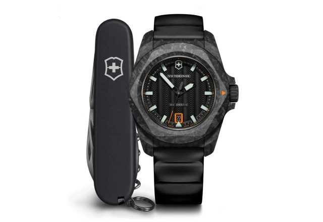 I.N.O.X. Automatic | Férfi Karóra | Fekete Számlap | Carbon Tok | Fekete Gumi Szíj | Fekete Spartan Zsebkés