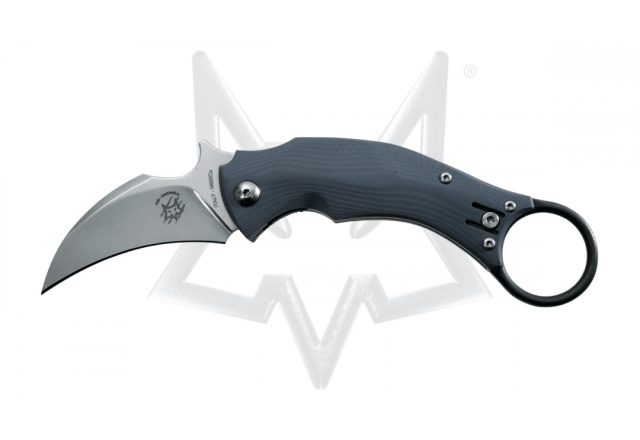  Karambit 