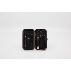   Kis Fémkeretes Manikűrkészlet | Krómozott | 1 Ollós | Körömcsipeszes | Magenta