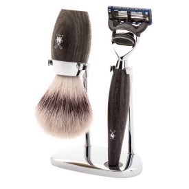  Kosmo Borotvakészlet | Gillette Fusion | Silvertip Fibre Pamacs | Állvány | Mocsári Tölgy