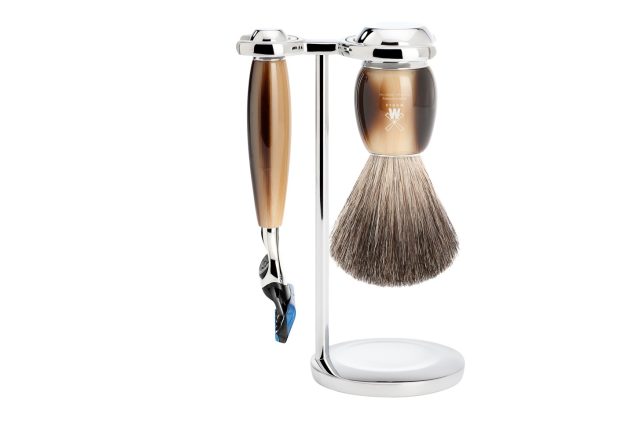 Vivo Borotvakészlet | Gillette Fusion | Pure Borzszőr Pamacs | Állvány | Szaru Színű